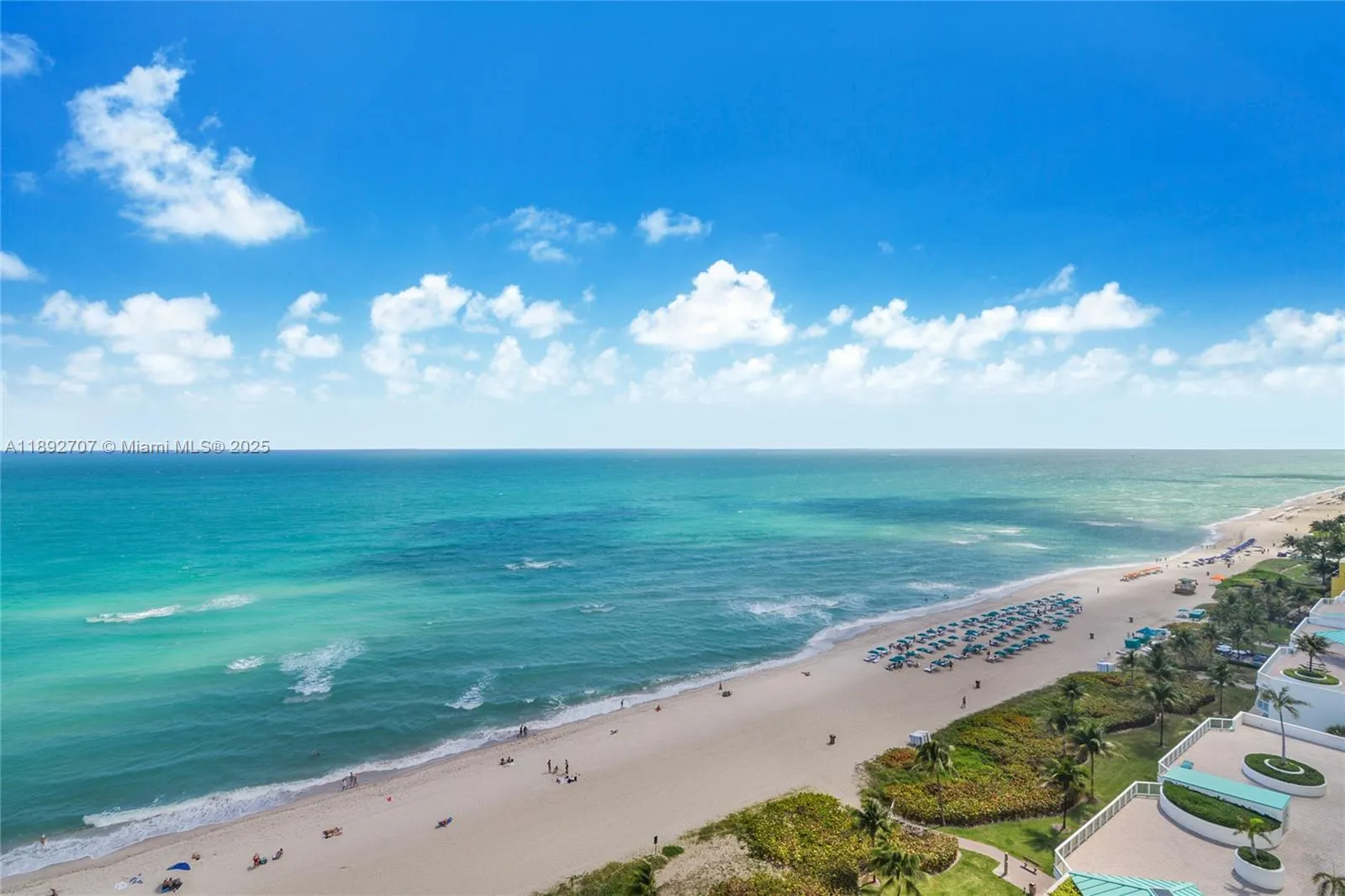 16485 Collins Ave, #Cabana 9