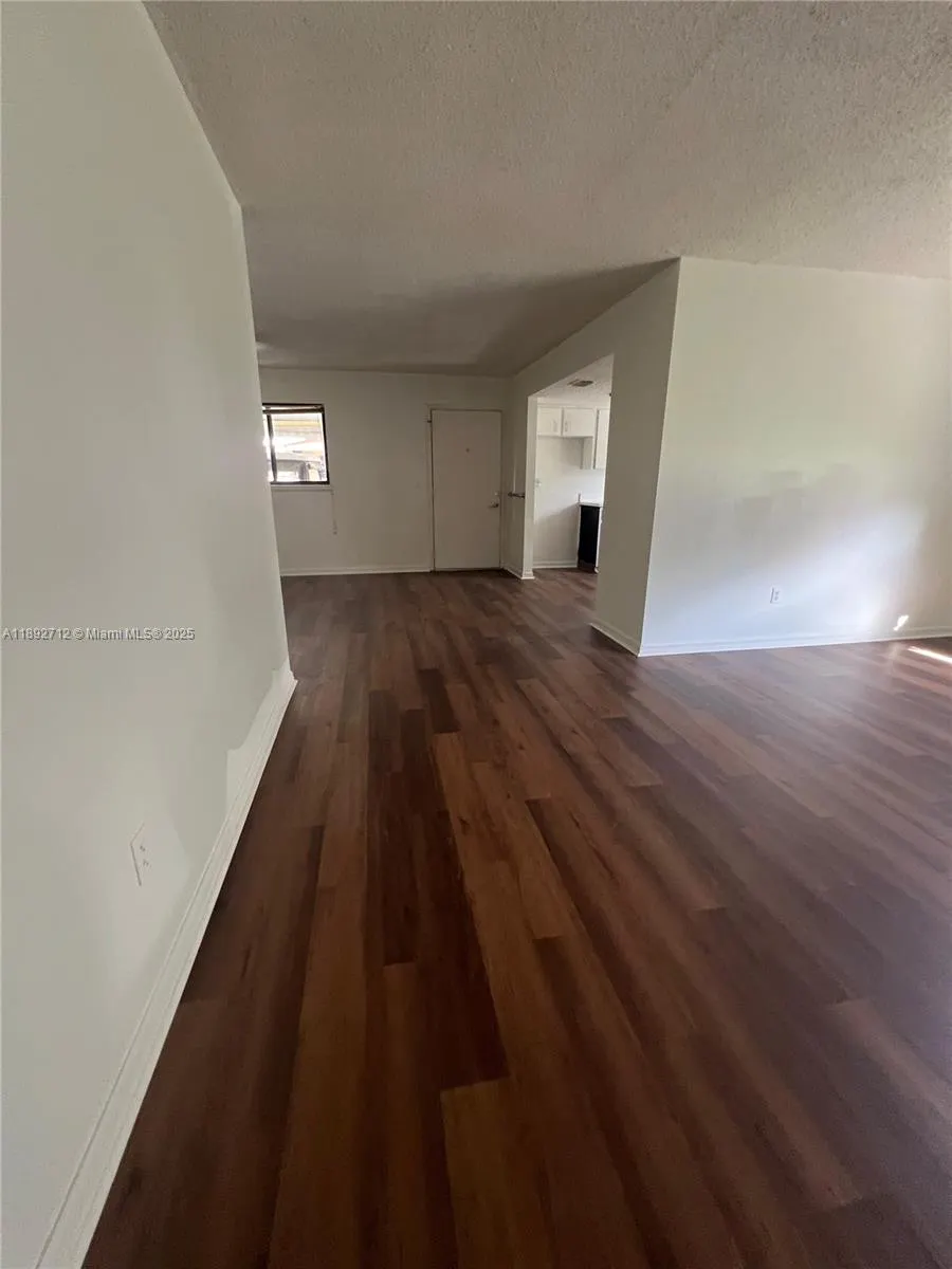 8935 SW 104th place