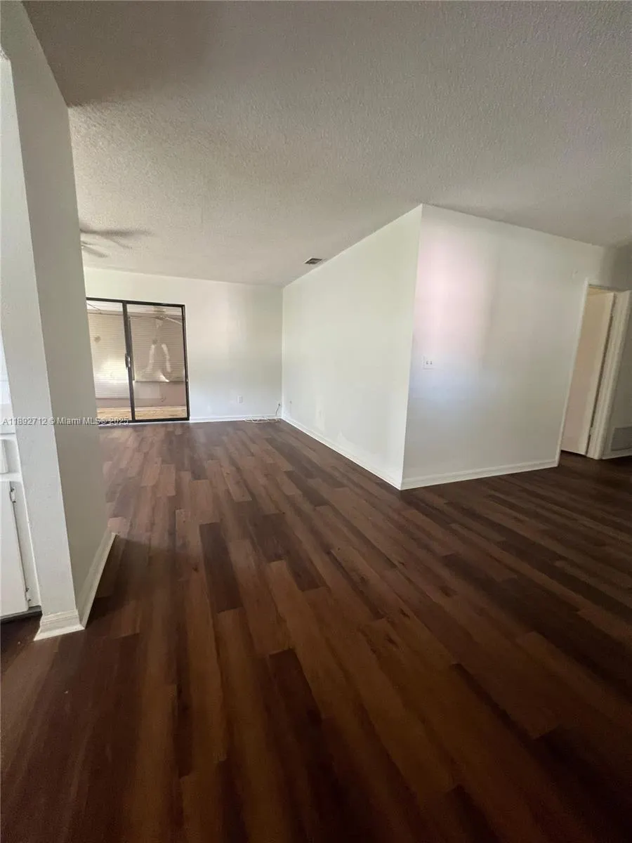 8935 SW 104th place