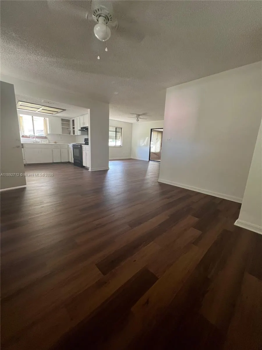 8935 SW 104th place