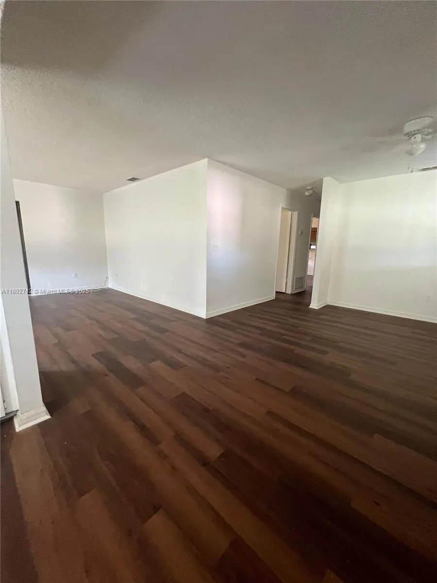 8935 SW 104th place