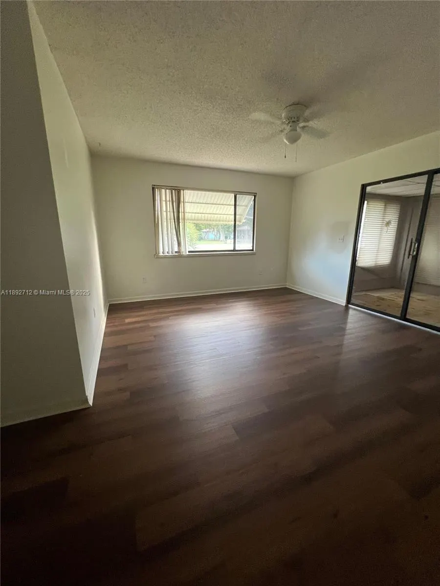 8935 SW 104th place