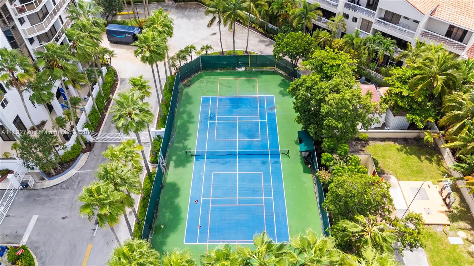 3598 Yacht Club Dr, #1004