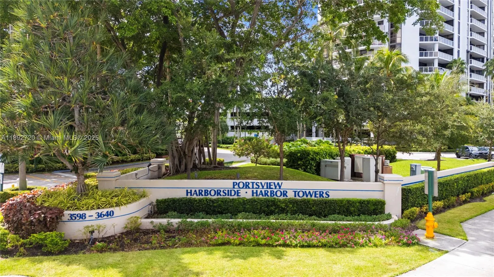 3598 Yacht Club Dr, #1004