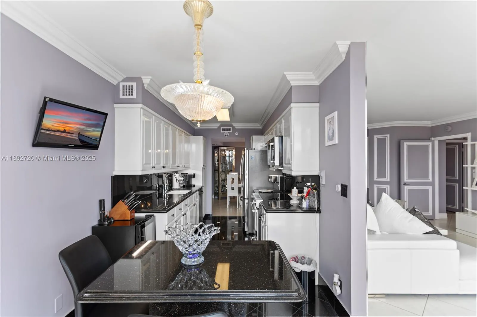3598 Yacht Club Dr, #1004
