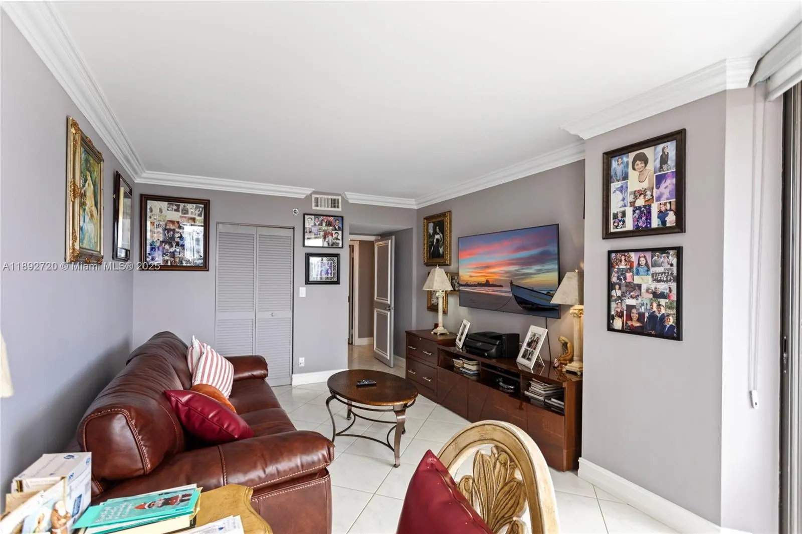 3598 Yacht Club Dr, #1004