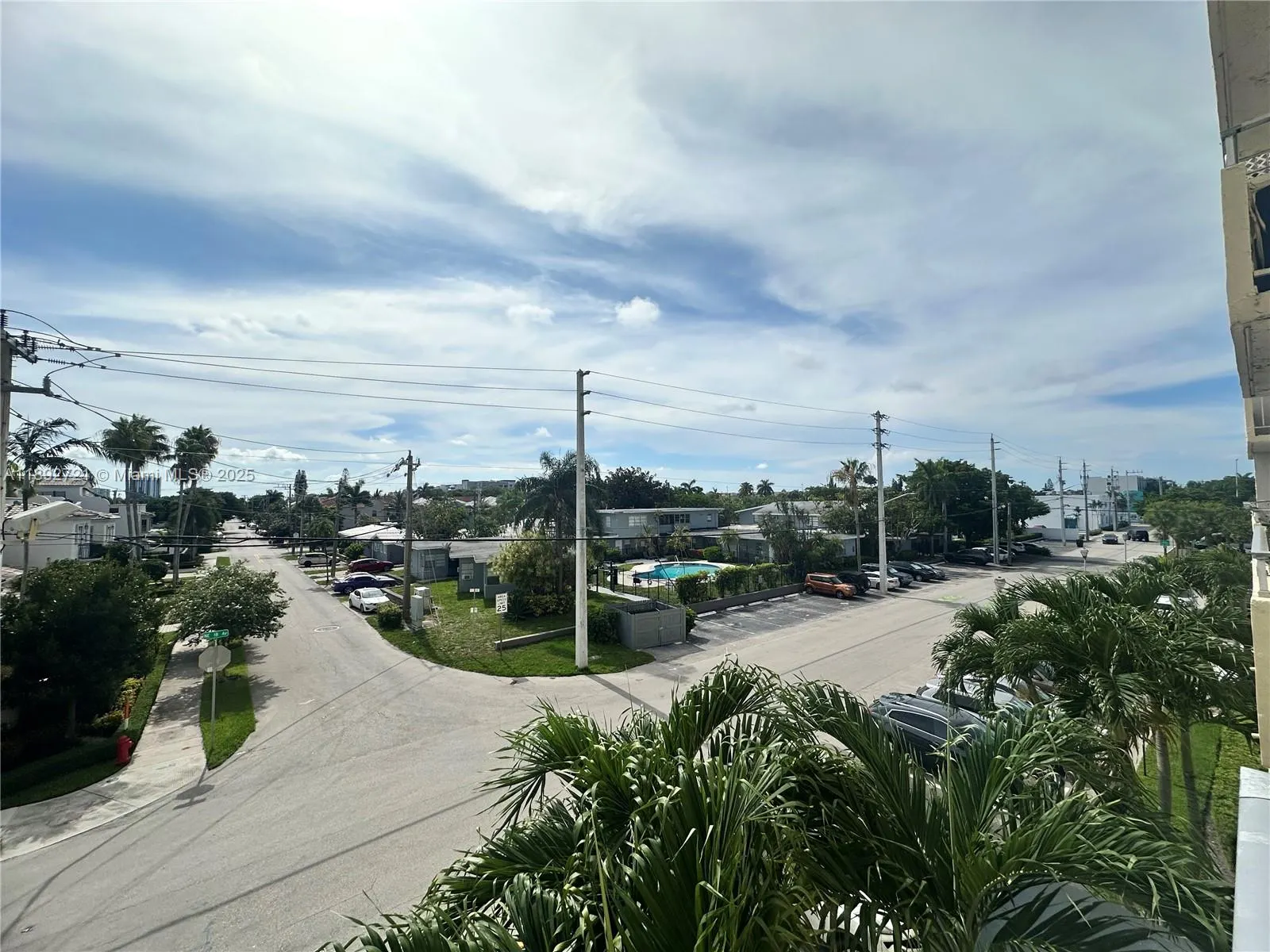 900 NE 18th Ave, #304