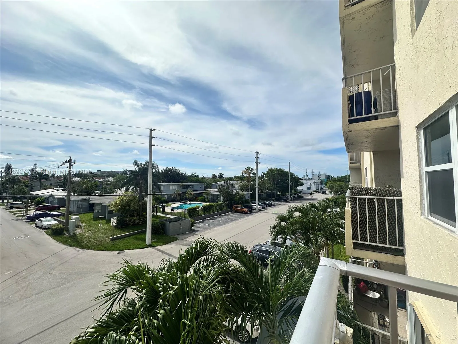 900 NE 18th Ave, #304