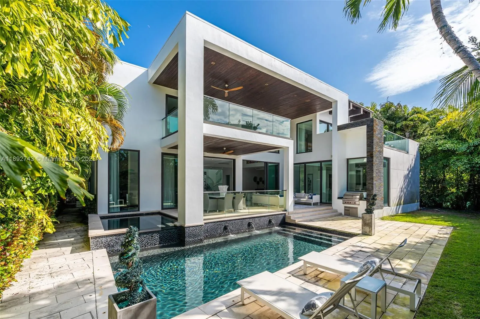 124 Park Dr, #0