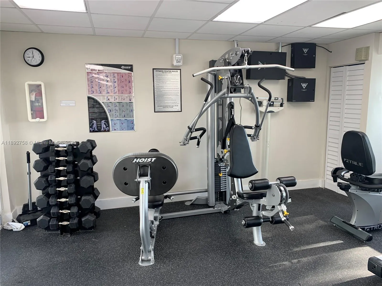 5005 Collins Ave, #1423