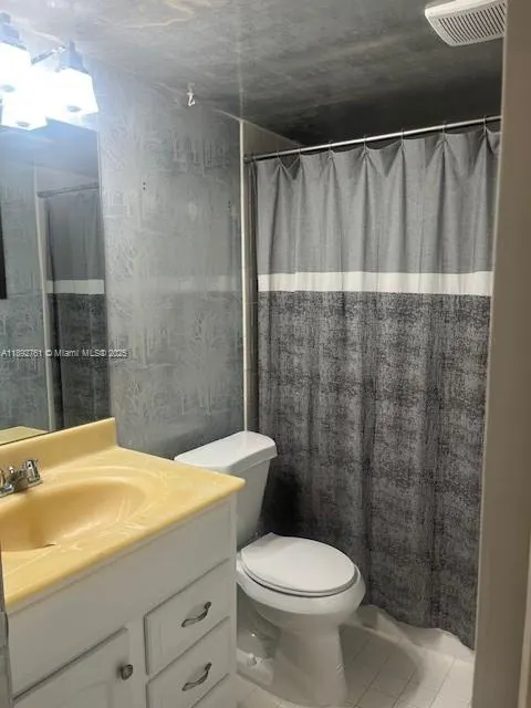 300 SW 134th Way, #102E
