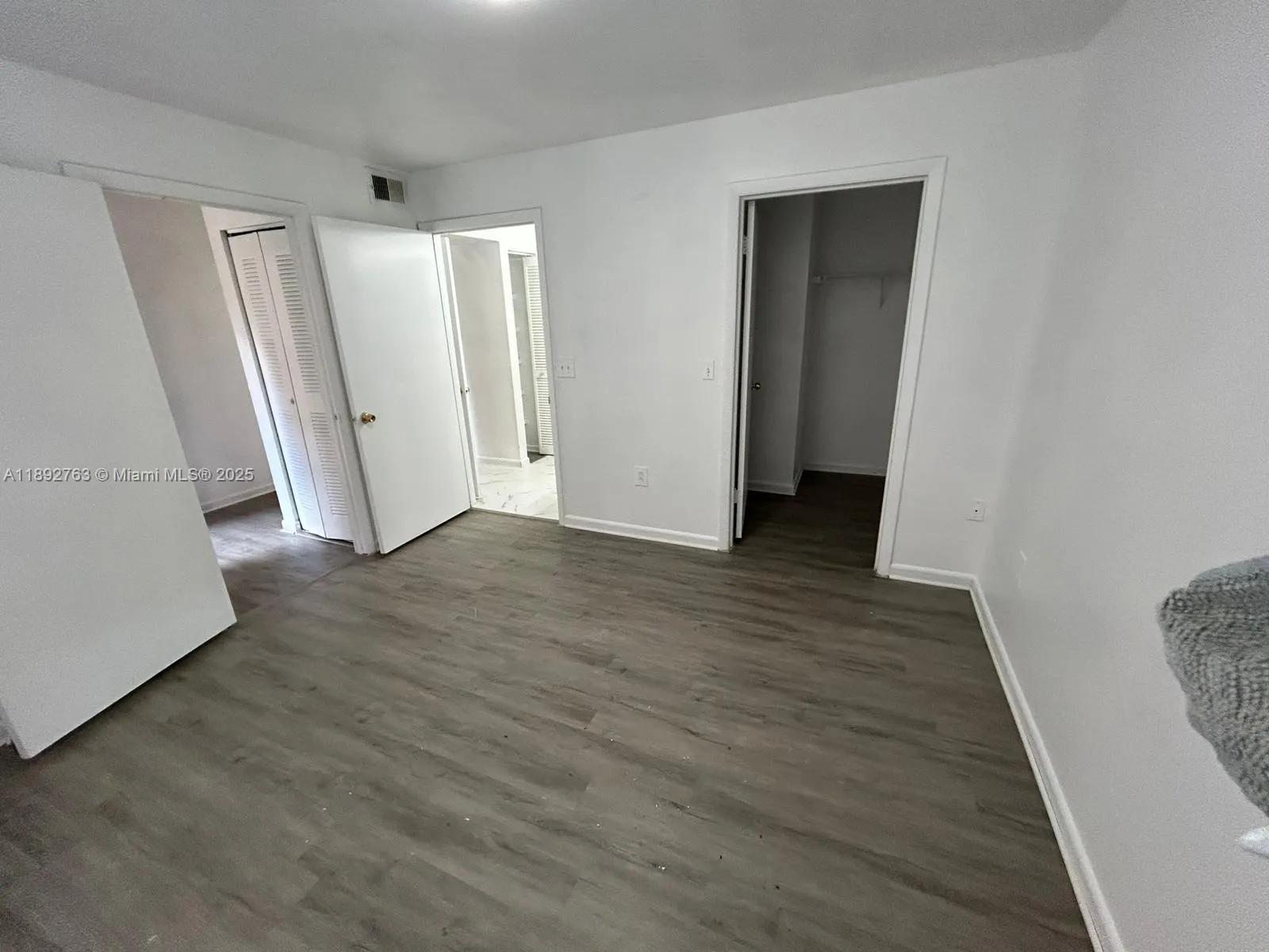 4815 Via Palm Lks, #1411