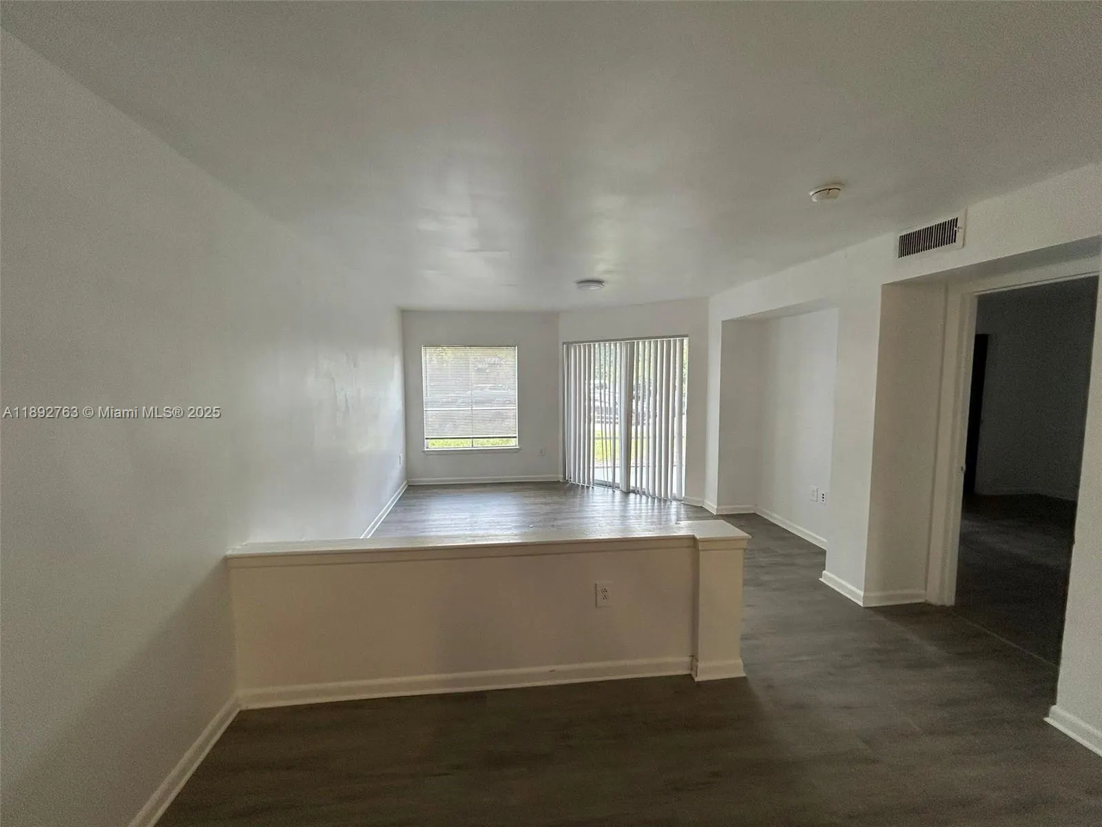 4815 Via Palm Lks, #1411