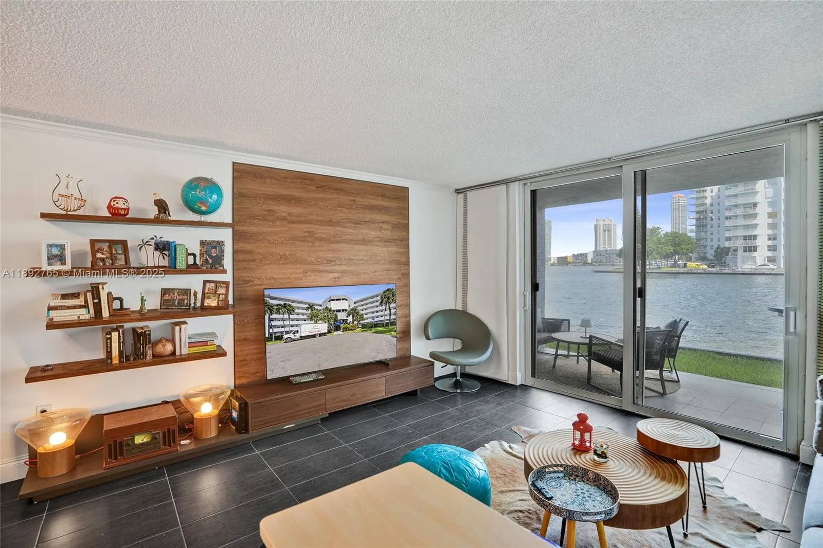 4000 NE 170 ST, #106