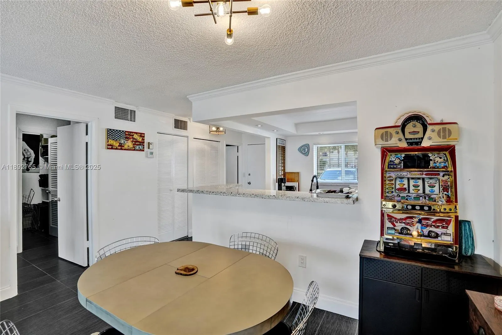 4000 NE 170 ST, #106