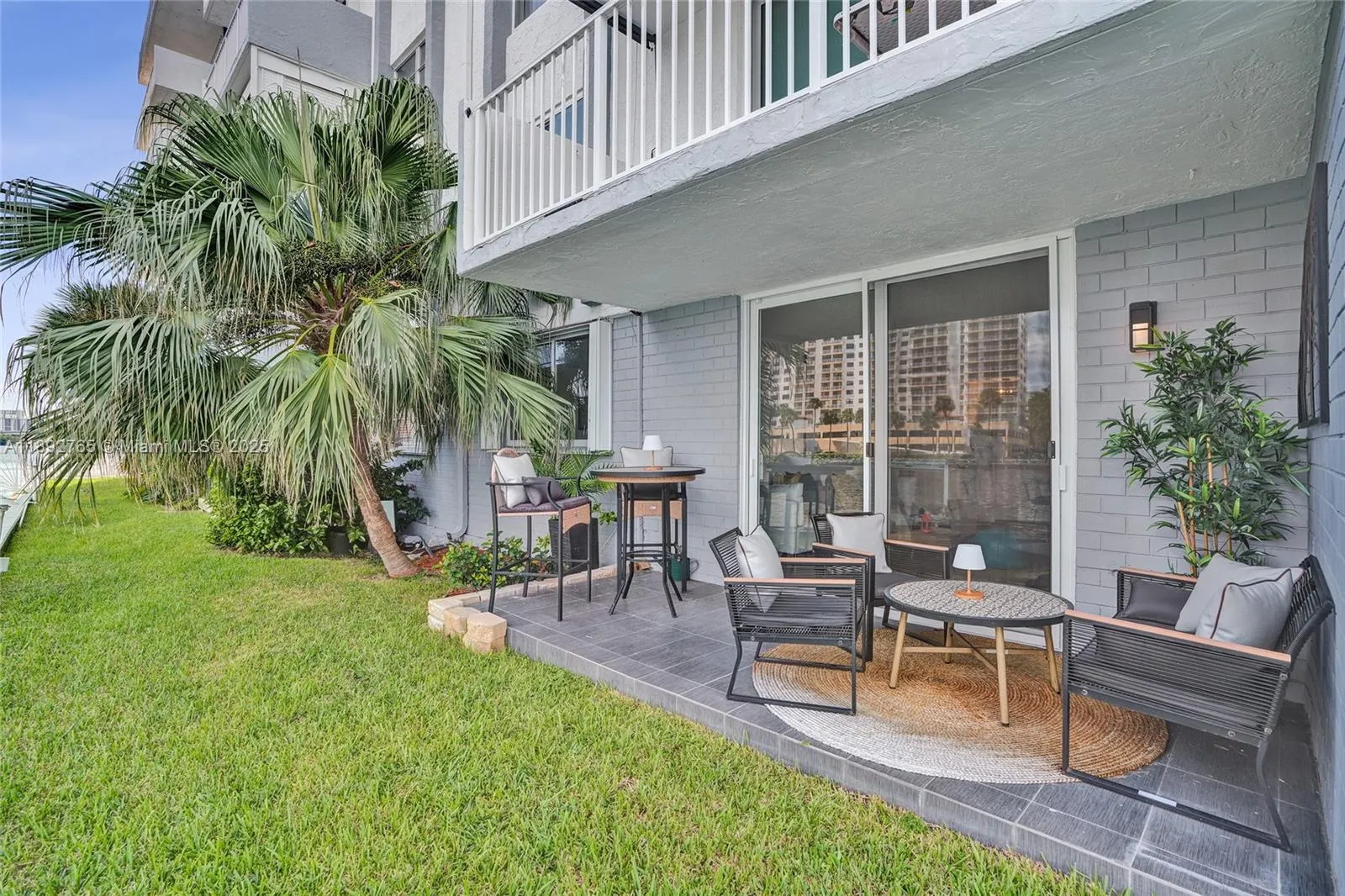 4000 NE 170 ST, #106
