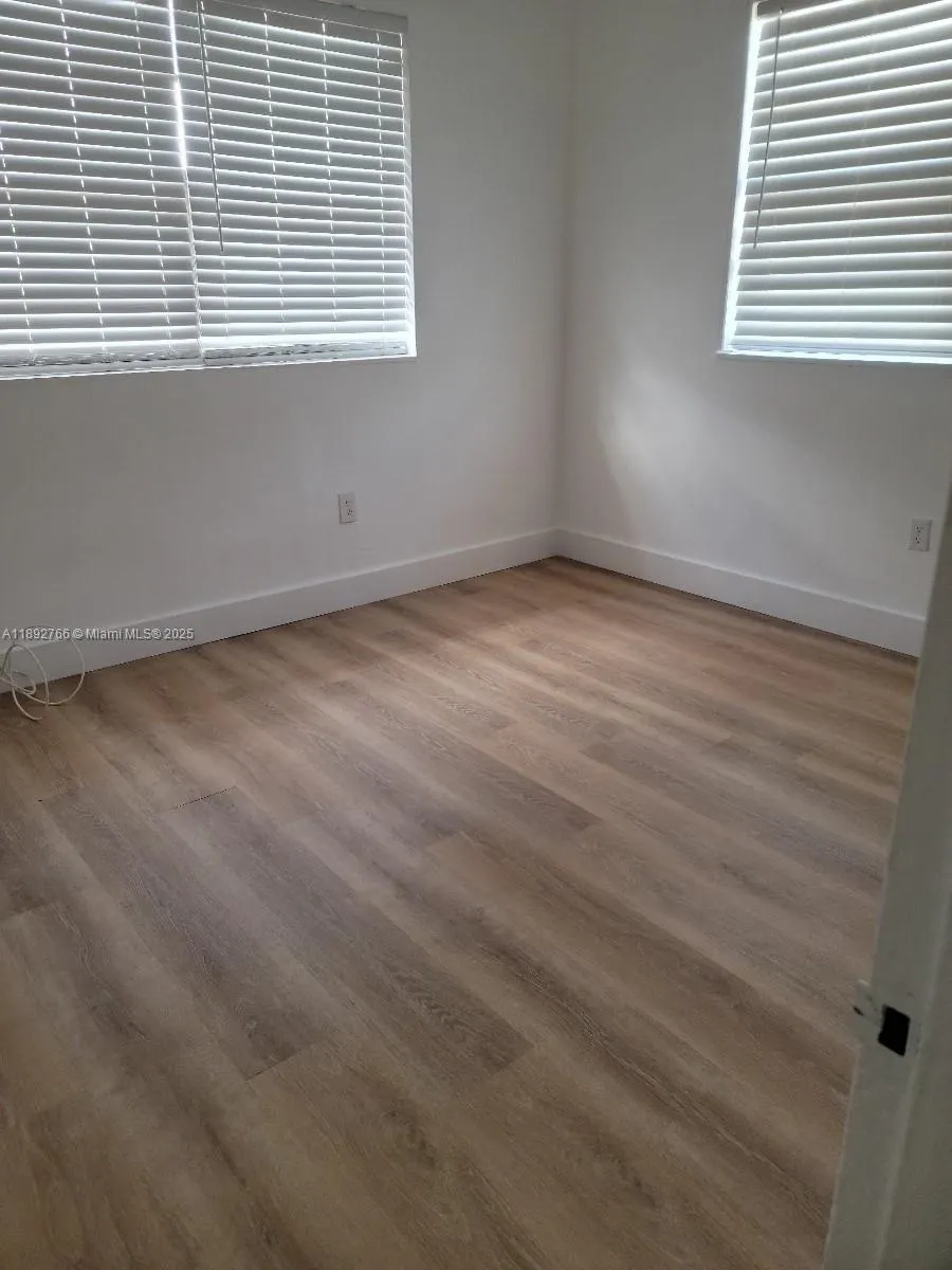 7710 Carlyle Ave, #1