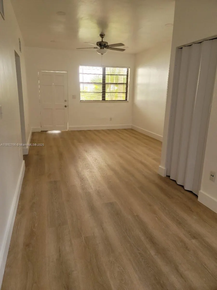 7710 Carlyle Ave, #1