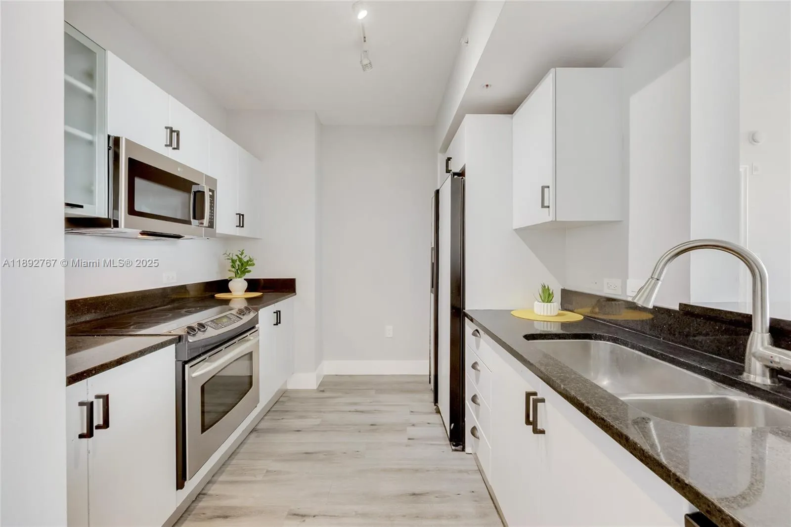 2775 NE 187th St, #309