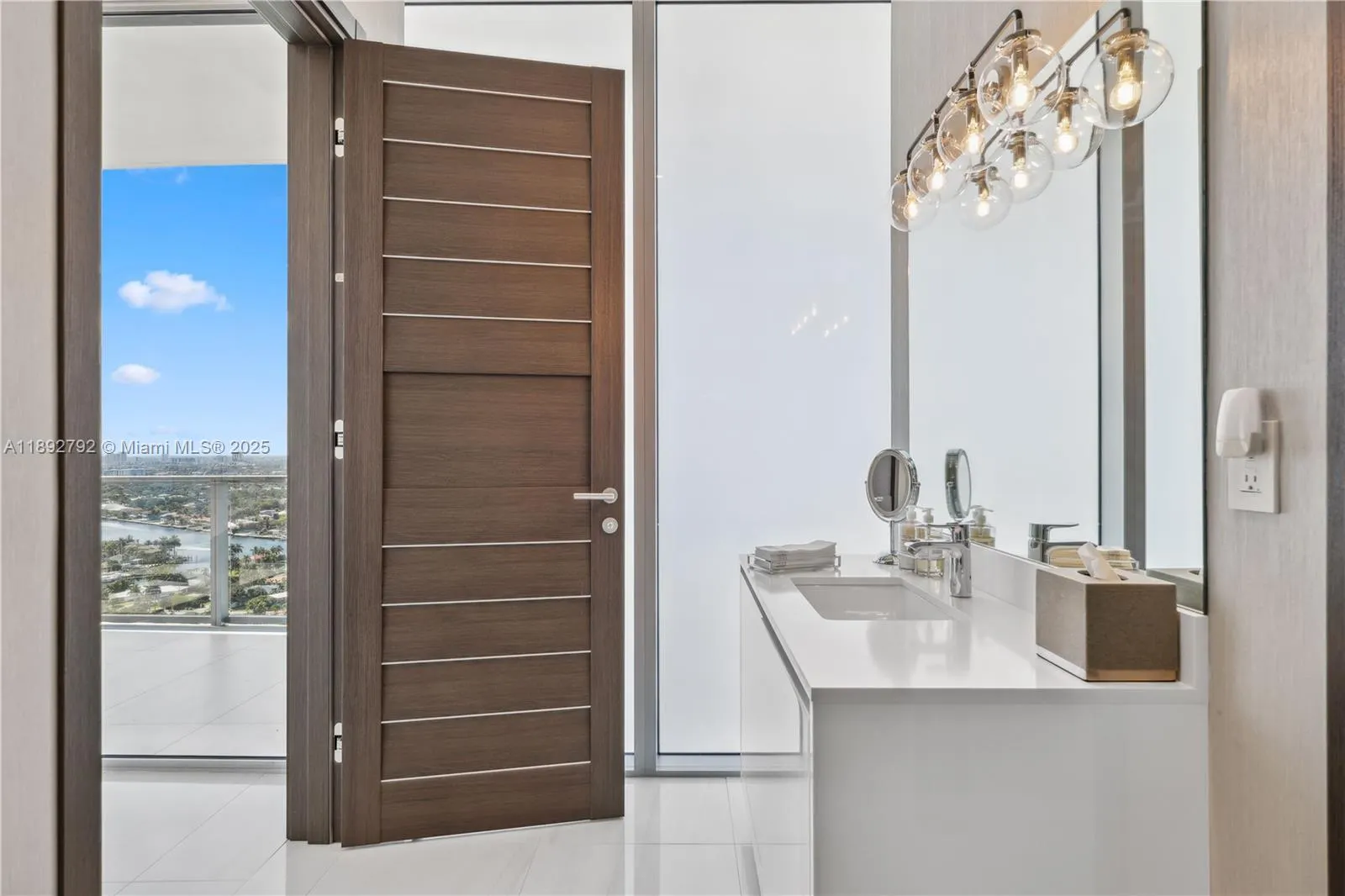 2200 N Ocean Blvd, #S2301