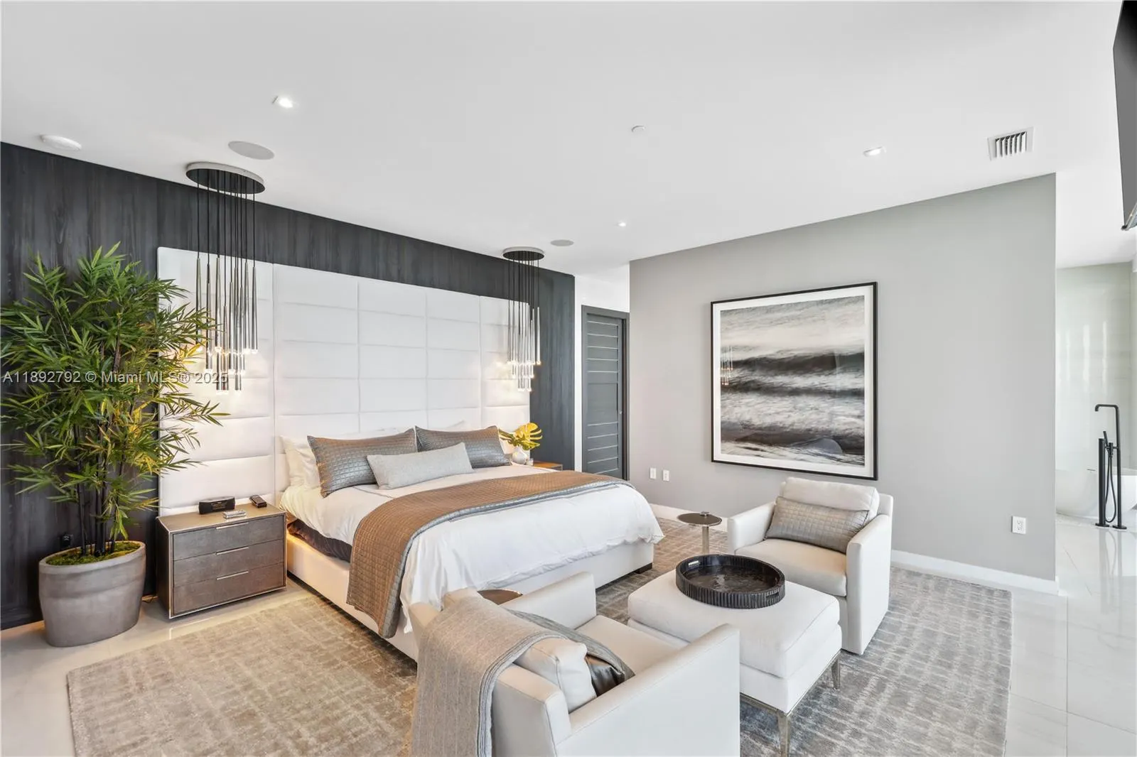 2200 N Ocean Blvd, #S2301