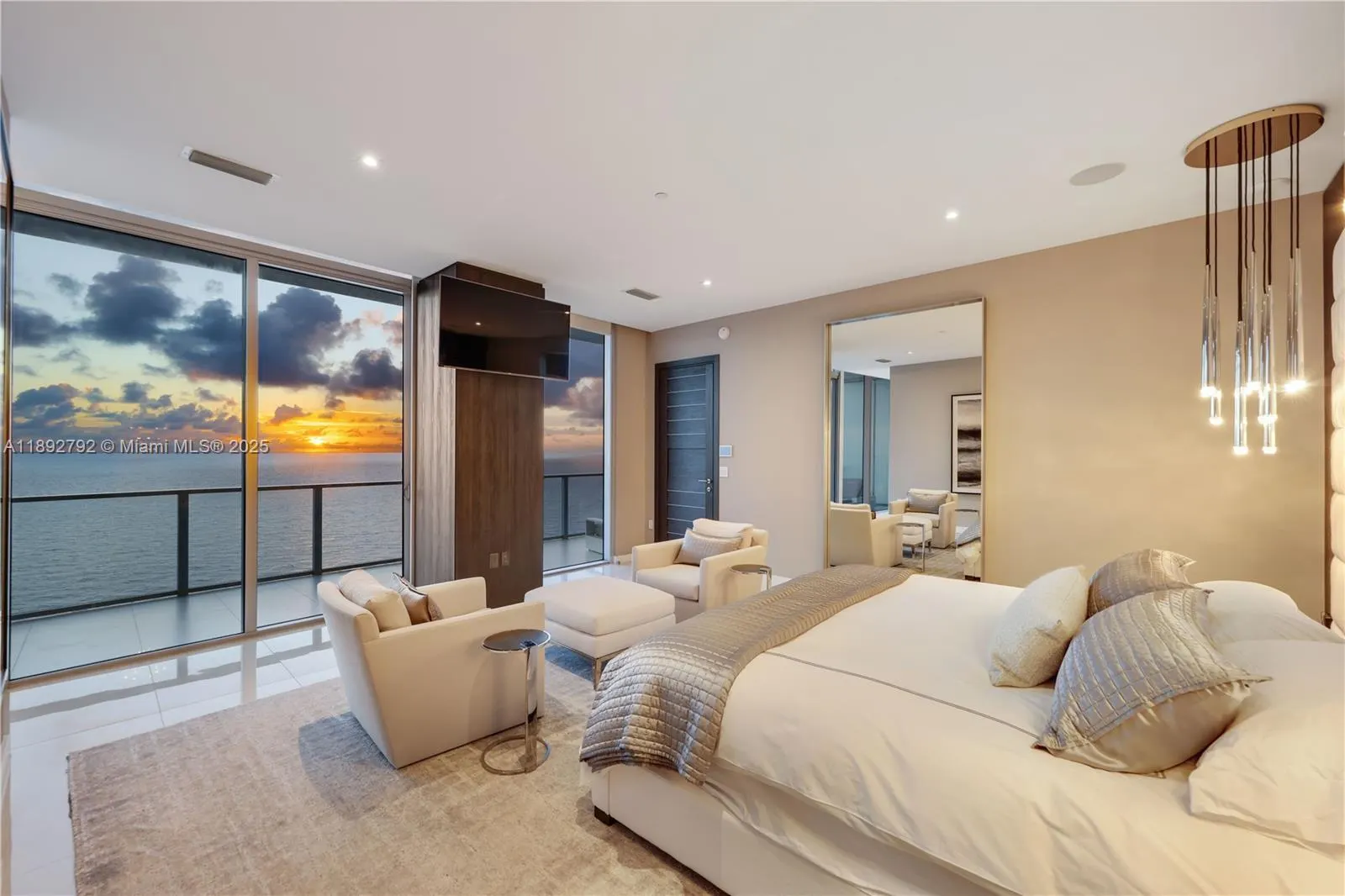 2200 N Ocean Blvd, #S2301