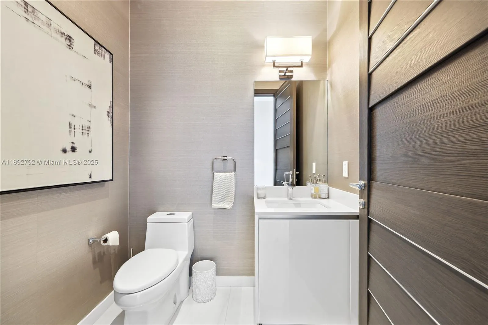 2200 N Ocean Blvd, #S2301