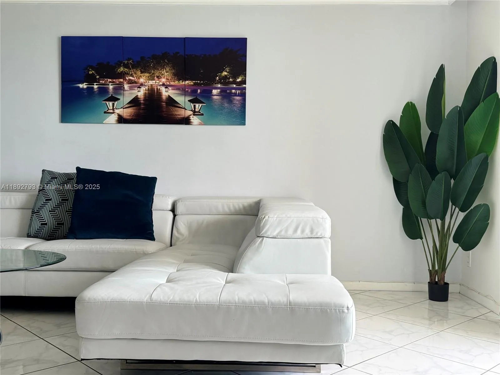 3800 S Ocean Dr, #410