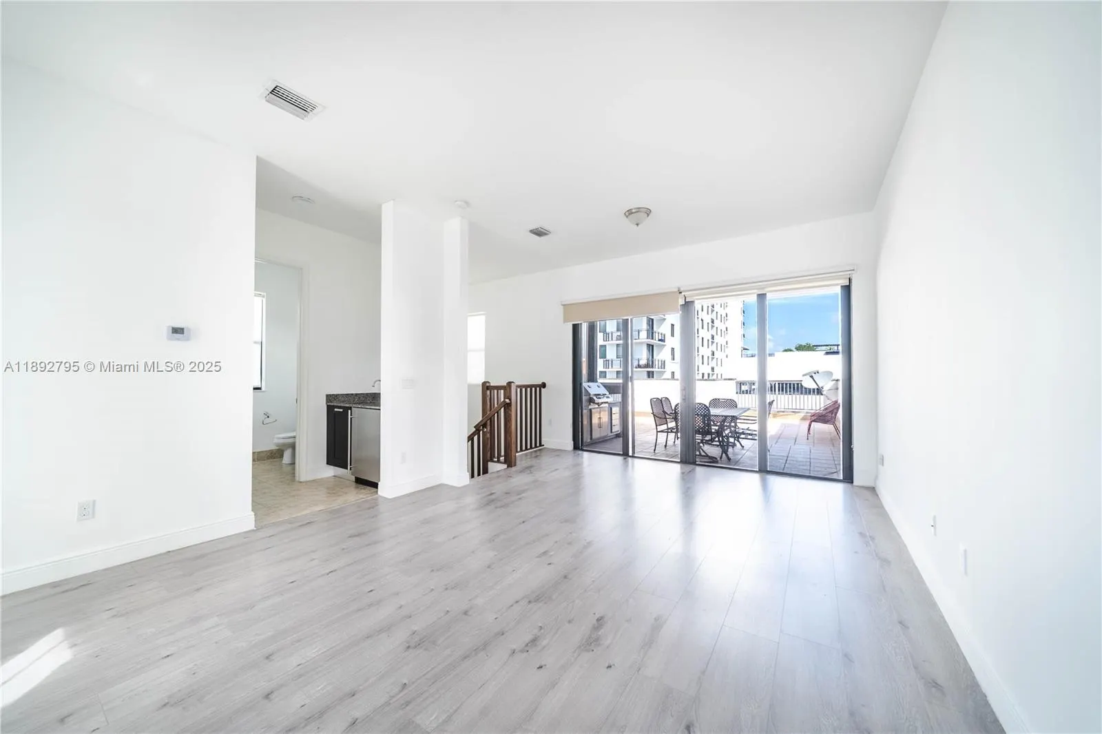 8478 NW 52nd St, #8478