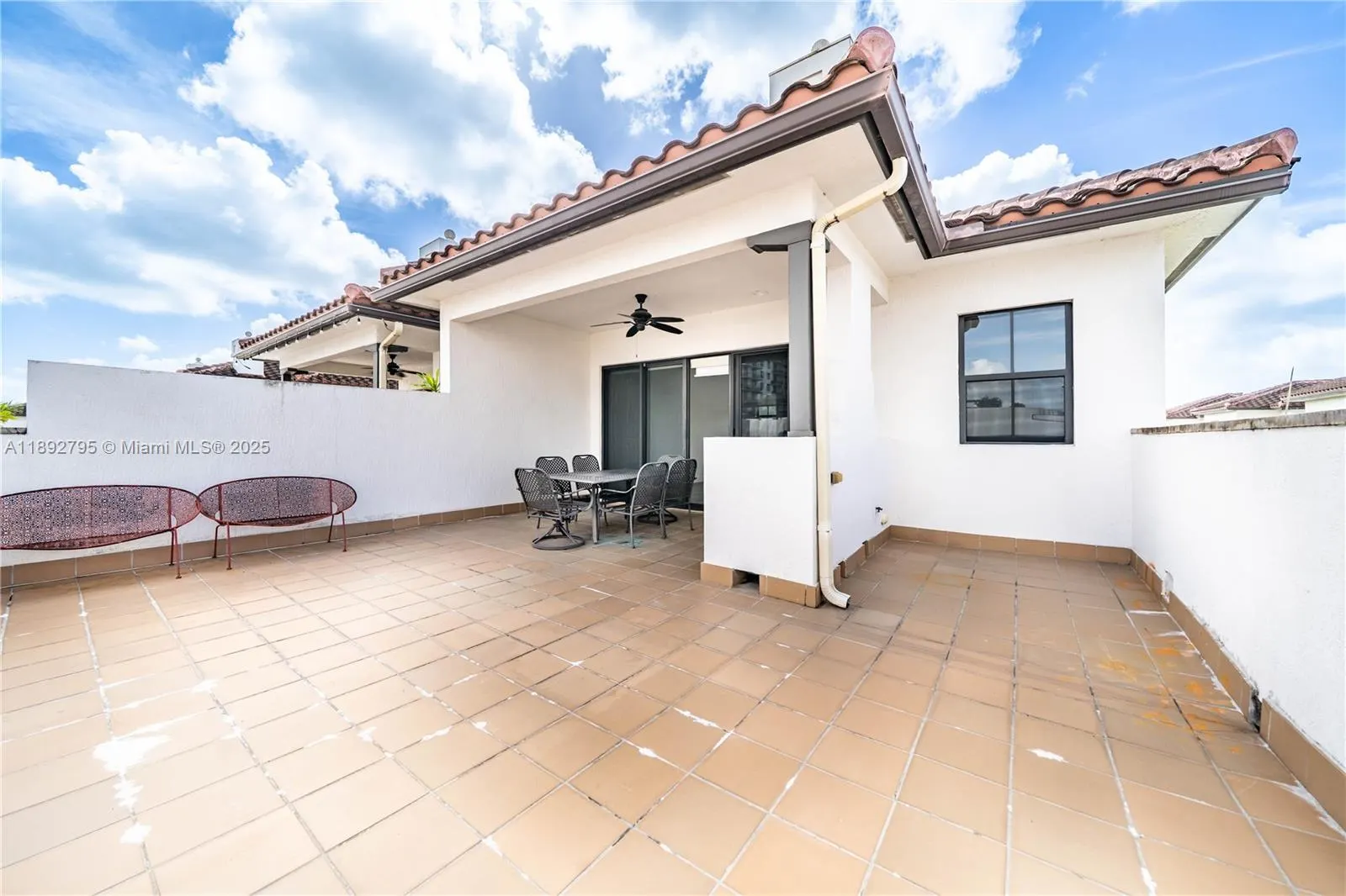 8478 NW 52nd St, #8478