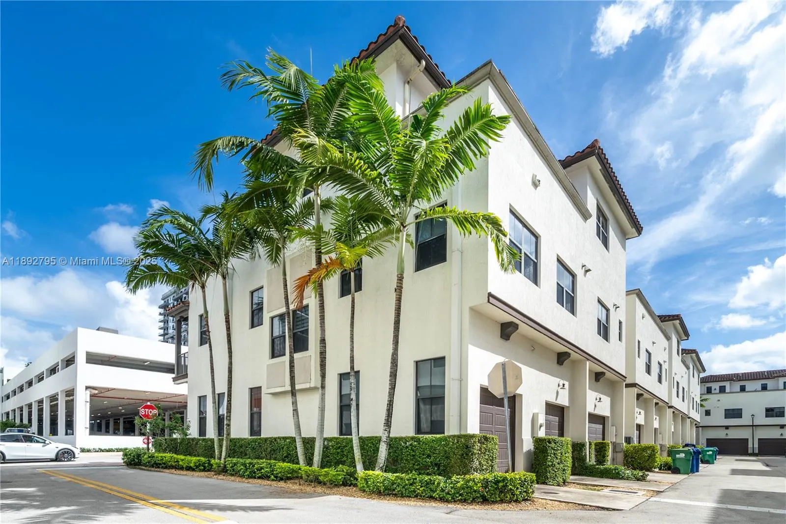 8478 NW 52nd St, #8478