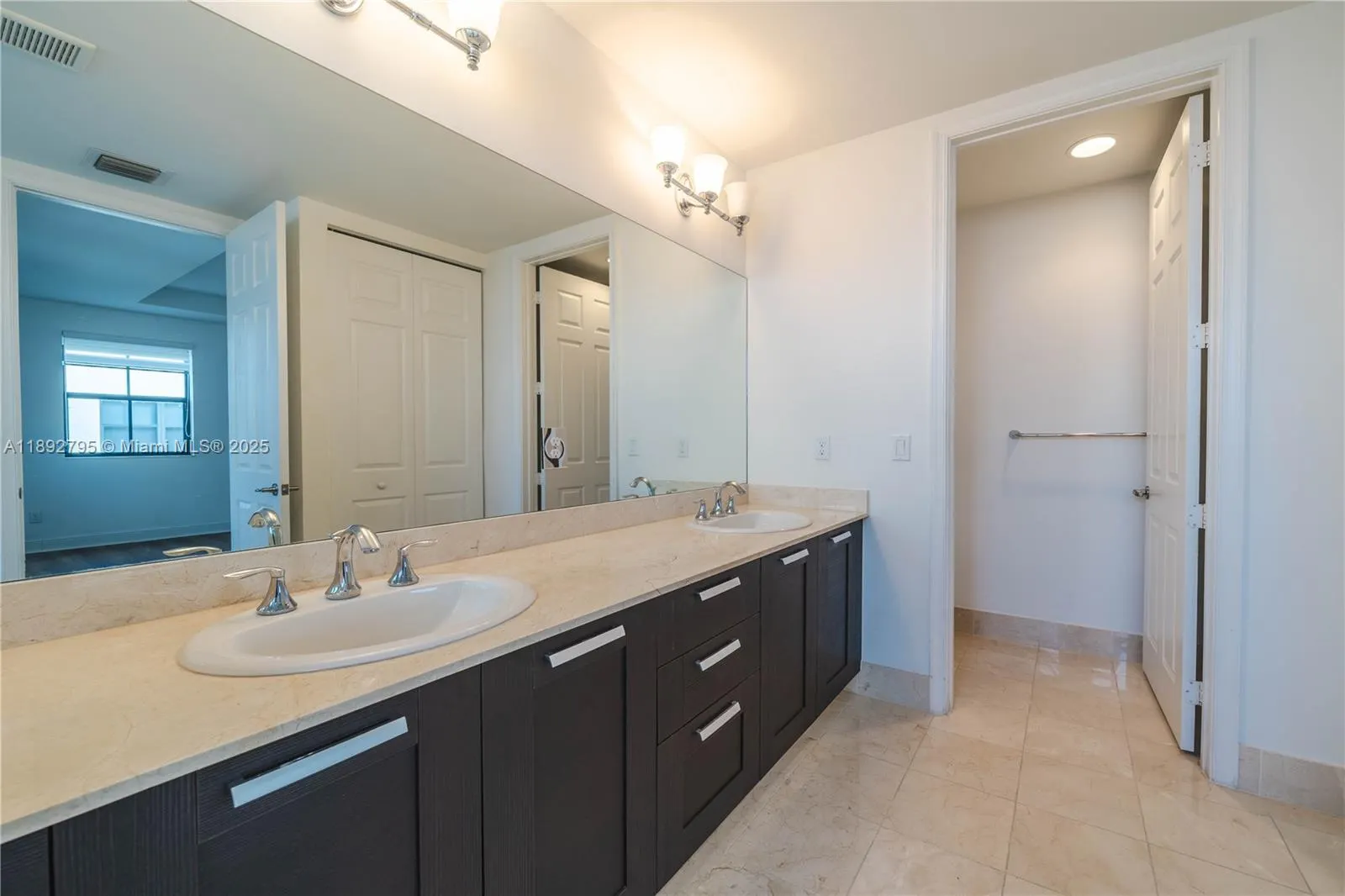 8478 NW 52nd St, #8478
