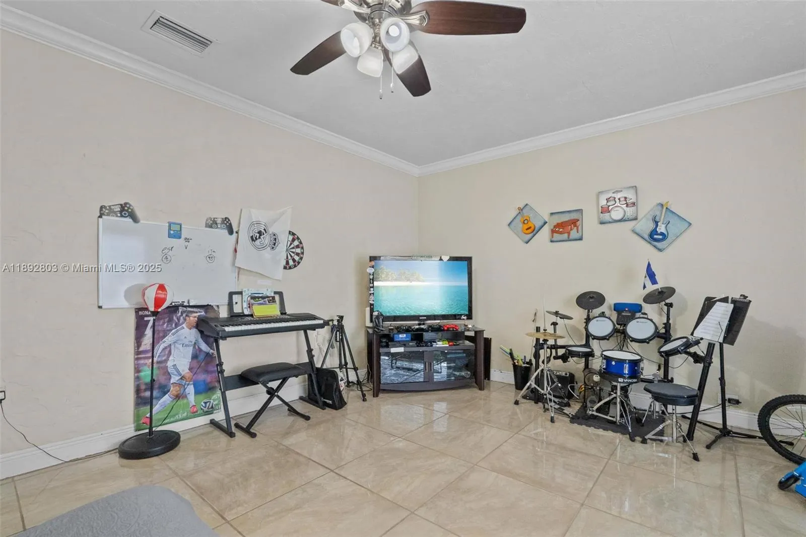 9200 NW 21st Mnr