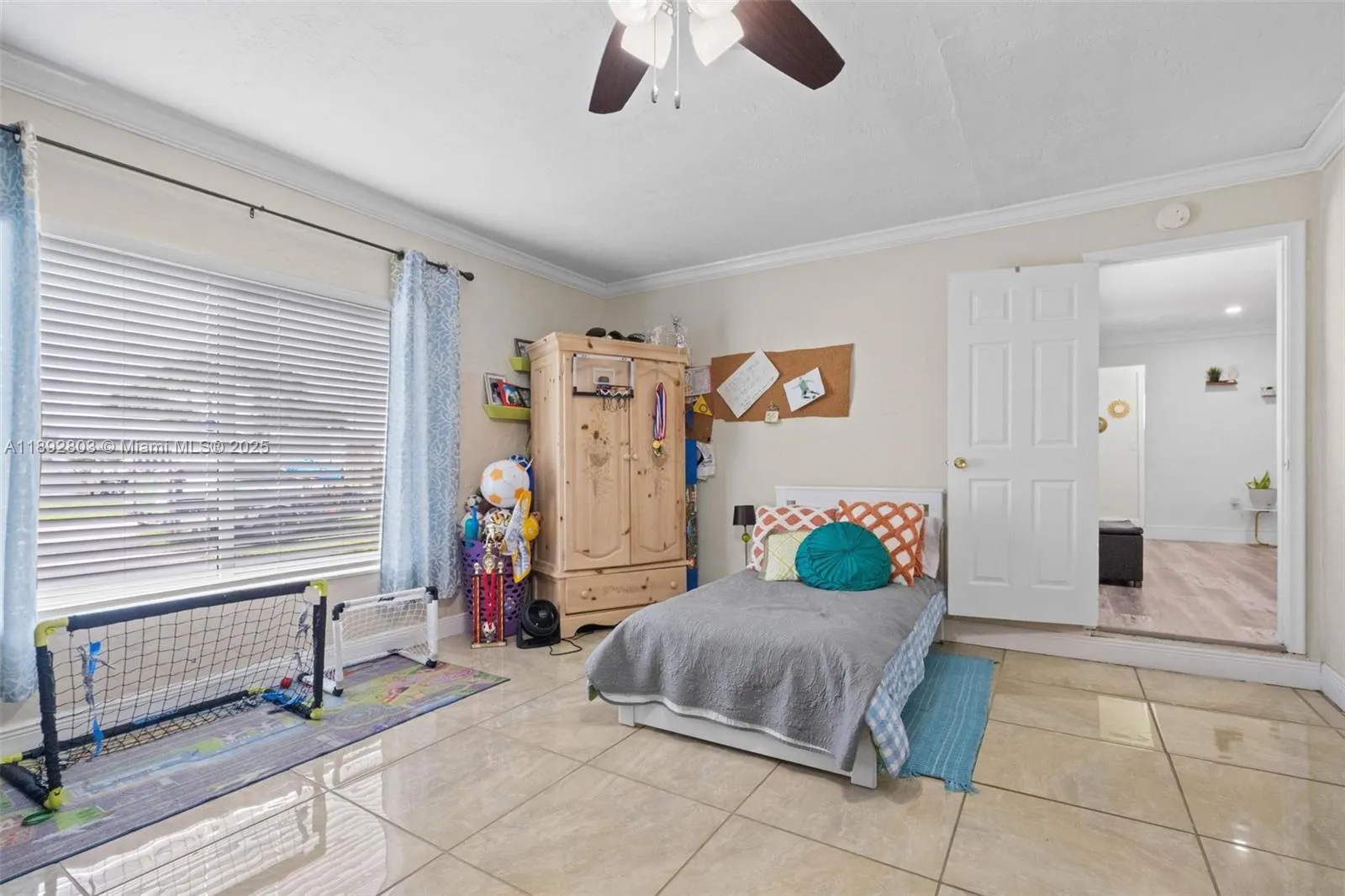 9200 NW 21st Mnr