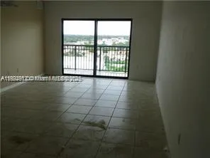 4242 NW 2nd St, #1009