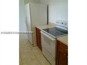 4242 NW 2nd St, #1009