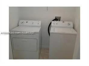 4242 NW 2nd St, #1009