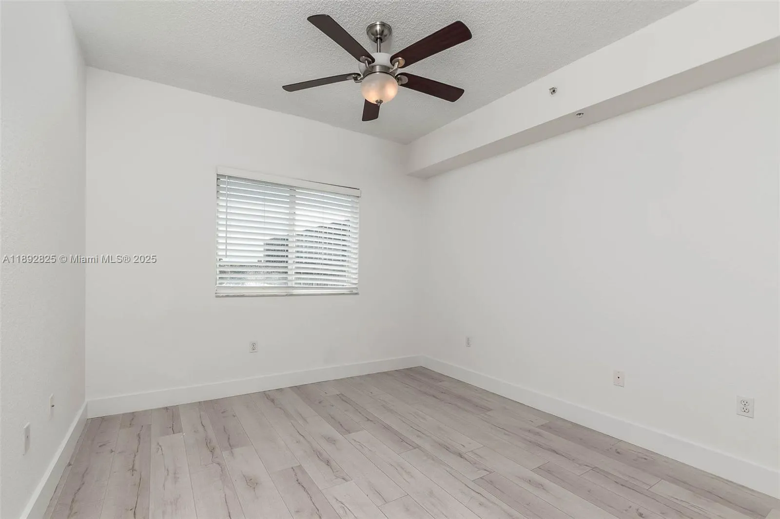 6001 SW 70th St, #609