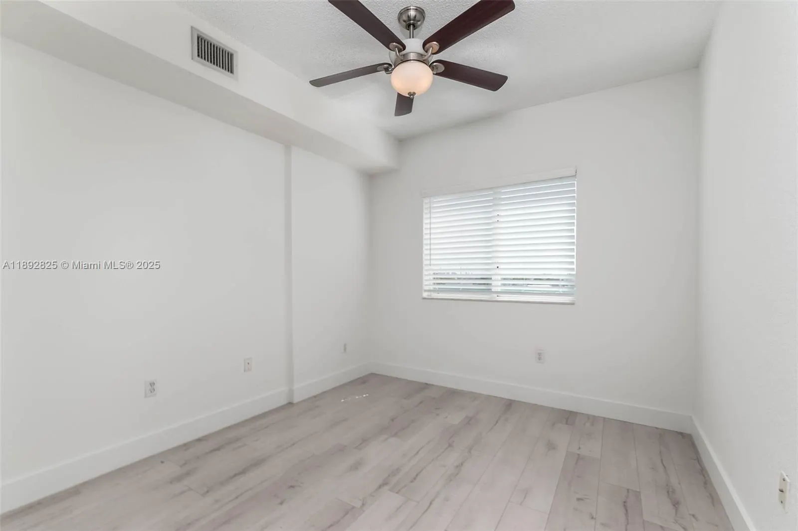 6001 SW 70th St, #609