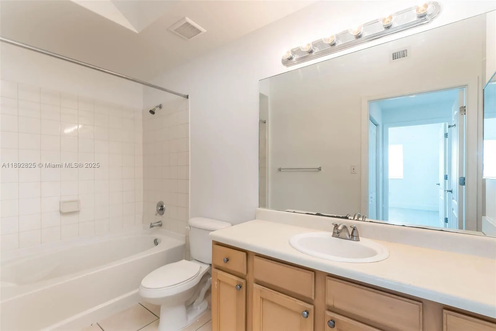 6001 SW 70th St, #609