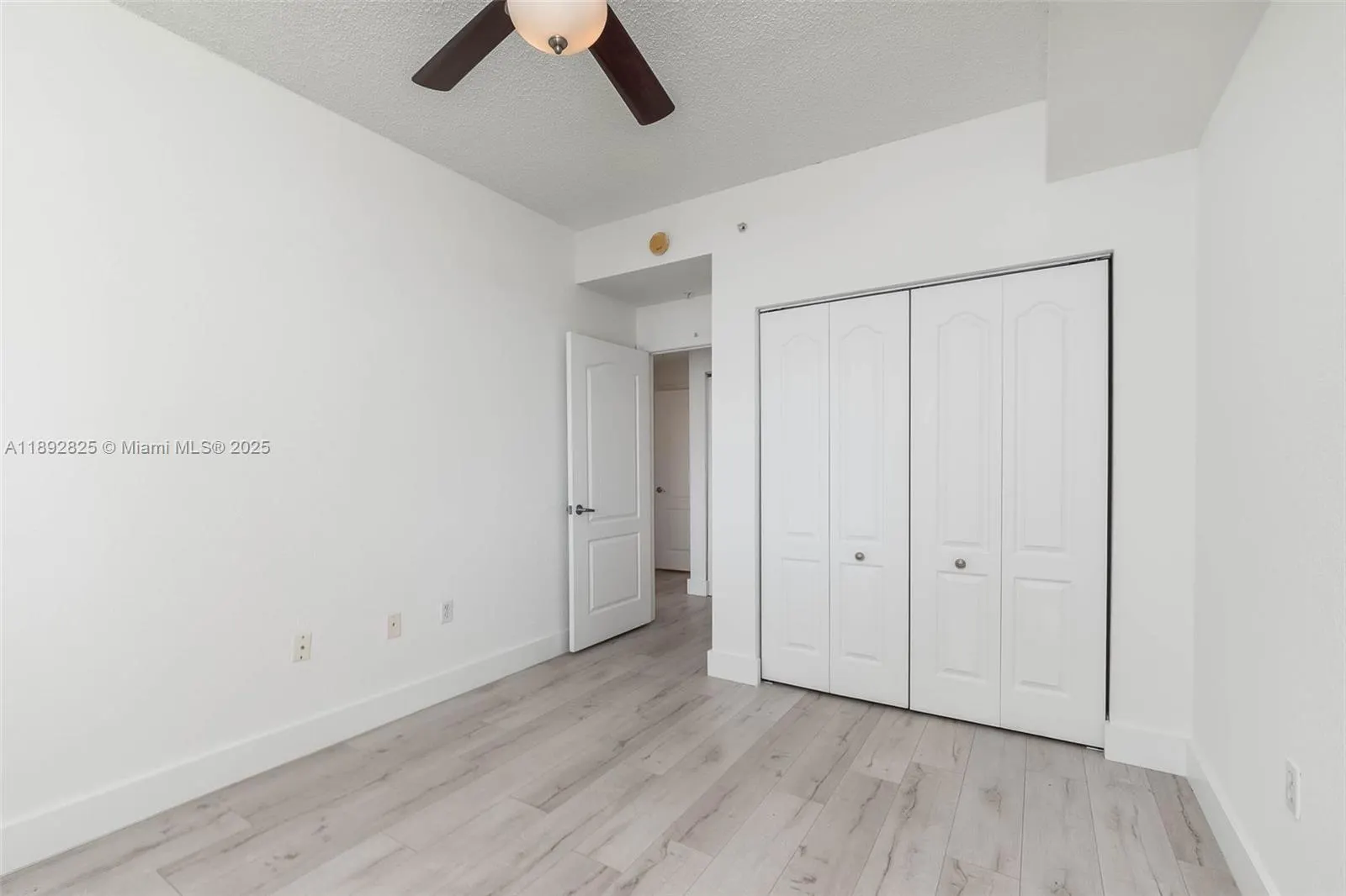 6001 SW 70th St, #609