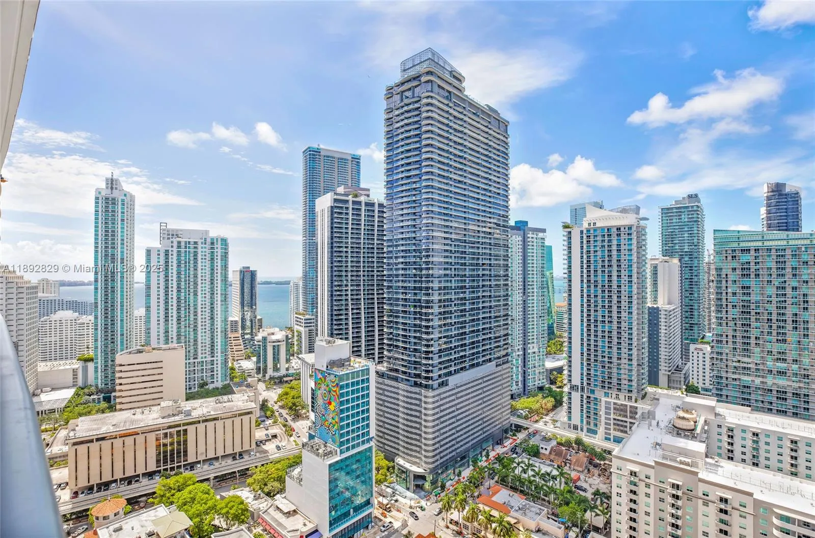 55 SW 9th St, #3205