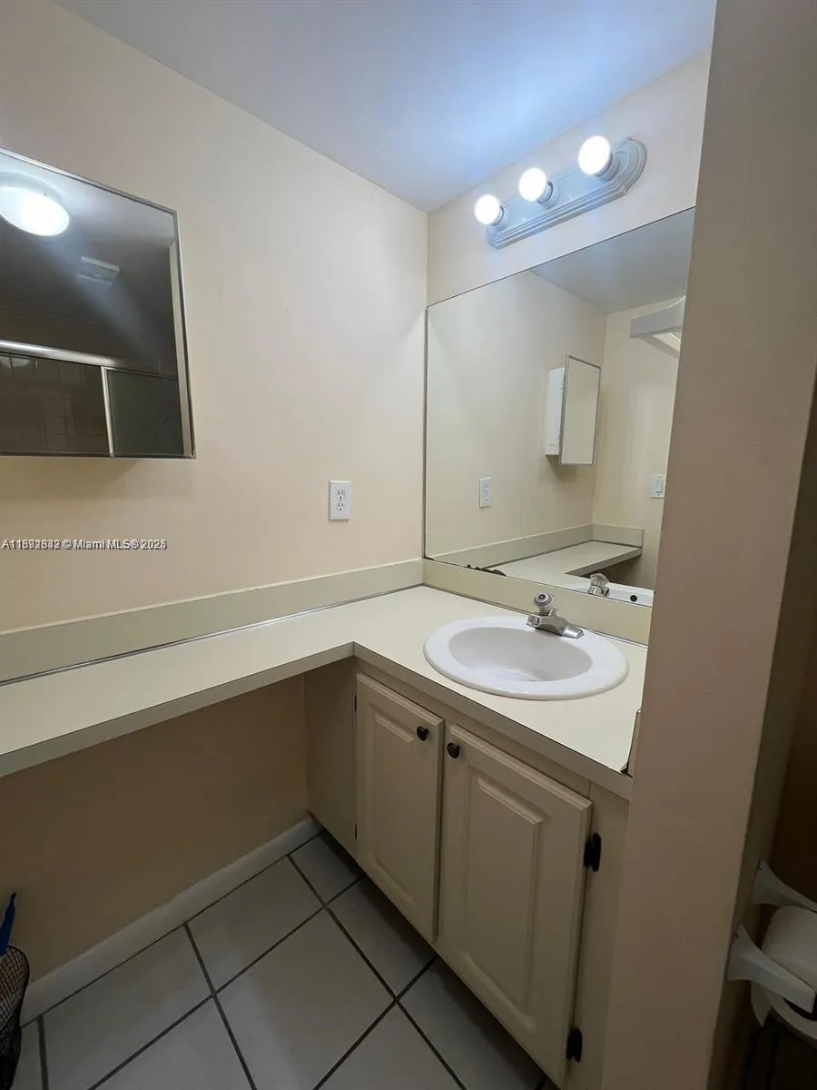 10001 W Atlantic Blvd, #317