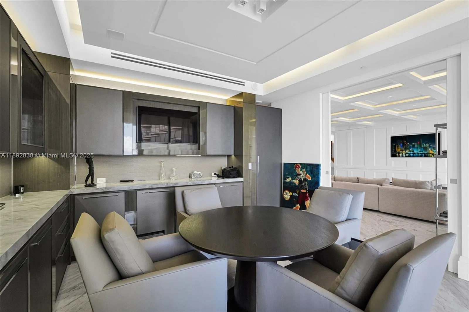 9701 Collins Ave, #2104S