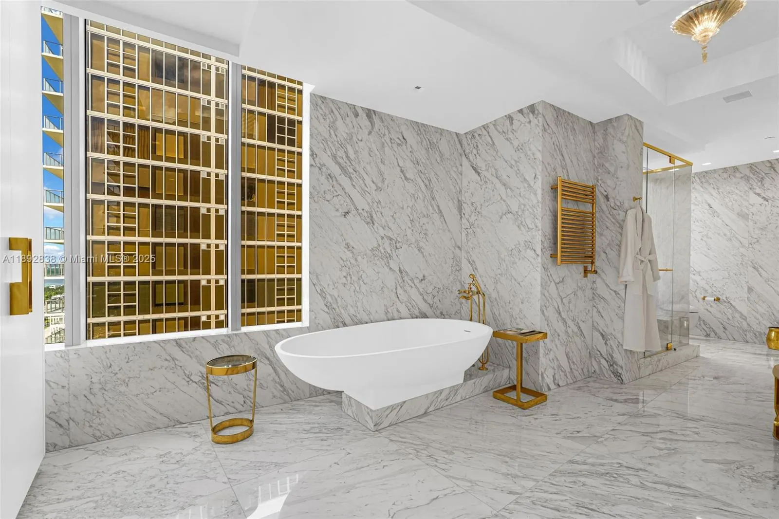 9701 Collins Ave, #2104S