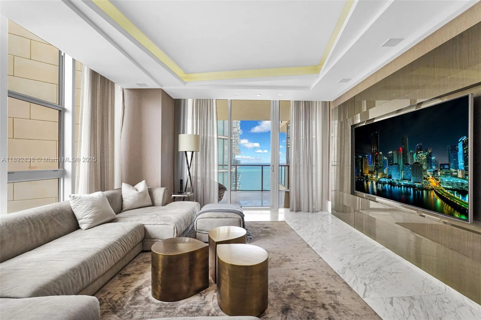 9701 Collins Ave, #2104S