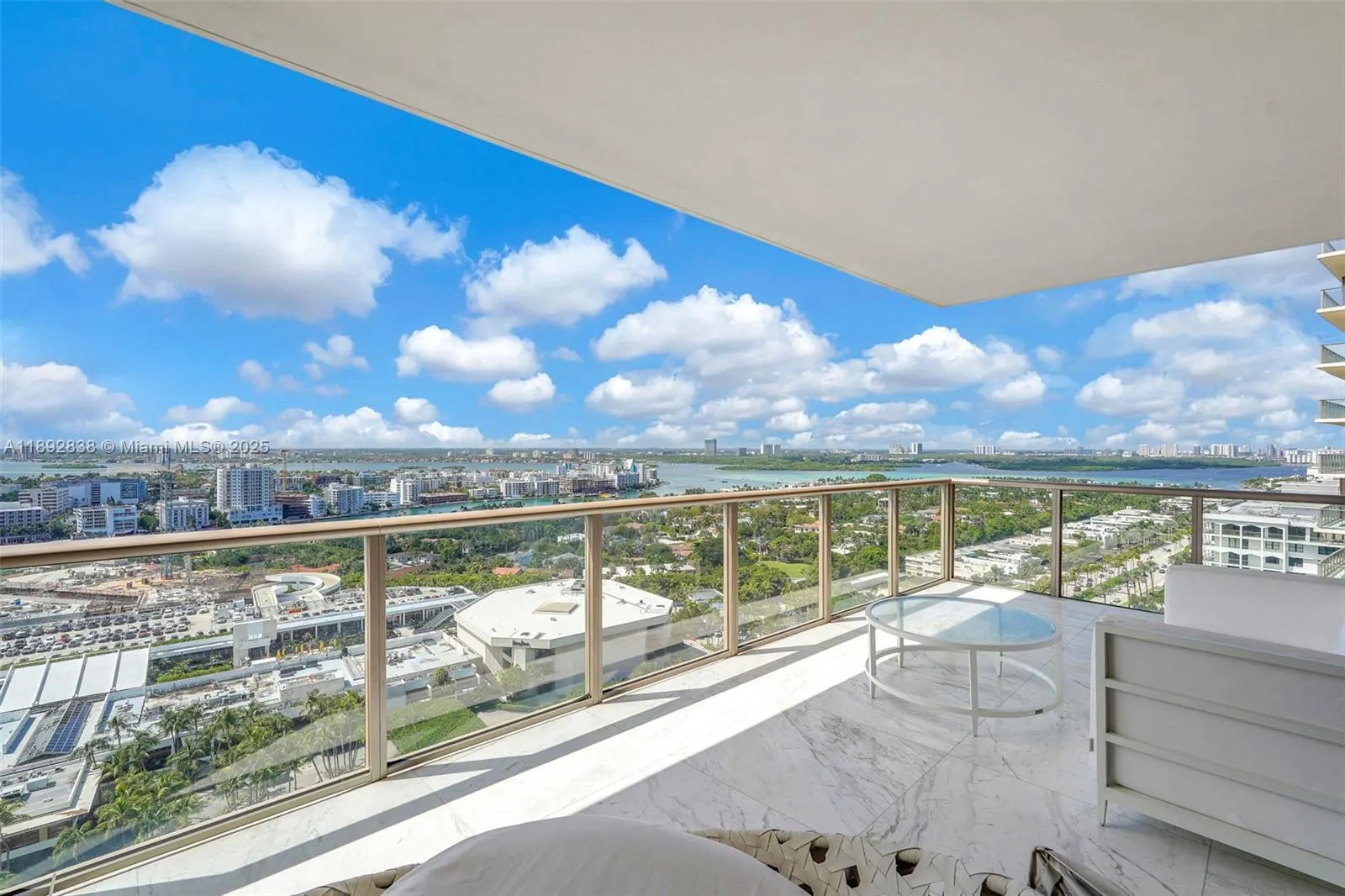 9701 Collins Ave, #2104S