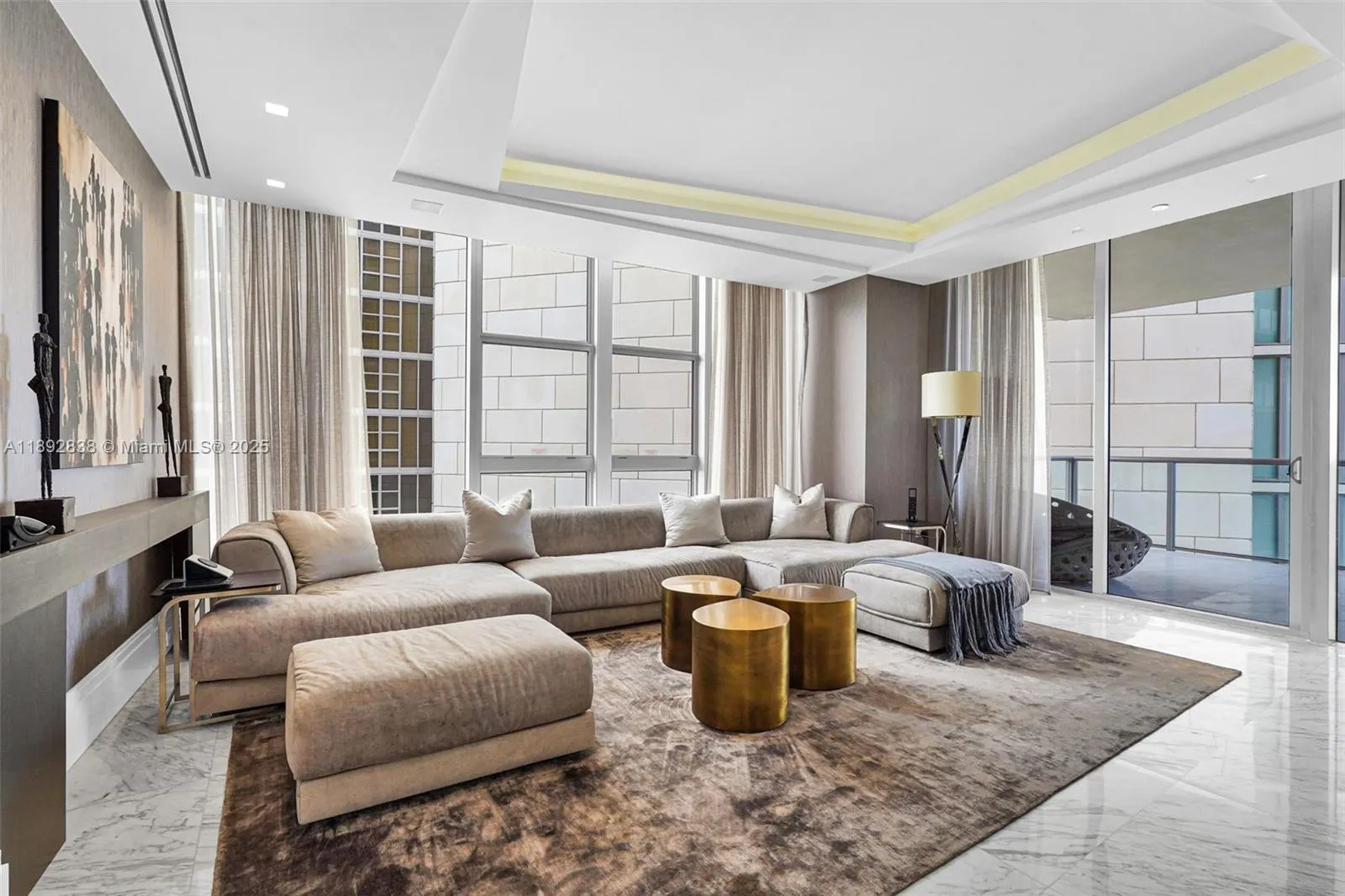 9701 Collins Ave, #2104S