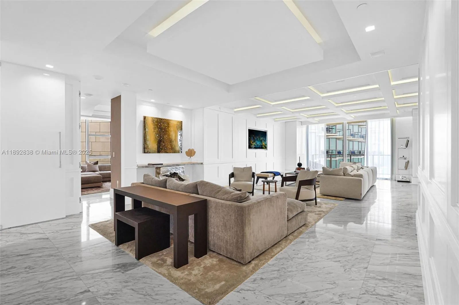 9701 Collins Ave, #2104S