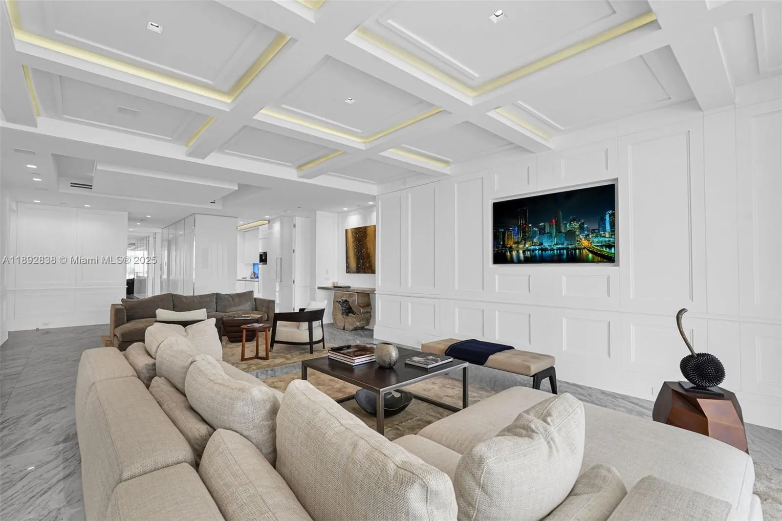 9701 Collins Ave, #2104S